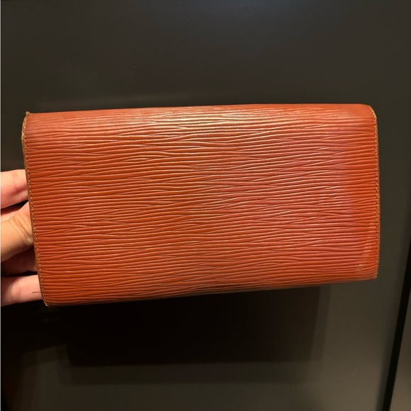 Louis Vuitton Pochette Portemonnais Epi Leather Brown Long Wallet - Picture 2 of 9